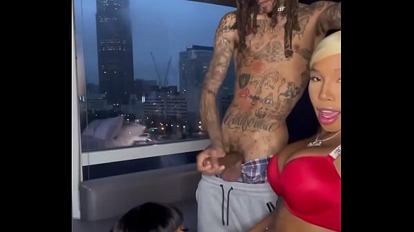 Bfreakl06 and GakTrizzy poor the cyberspace with this telecasting